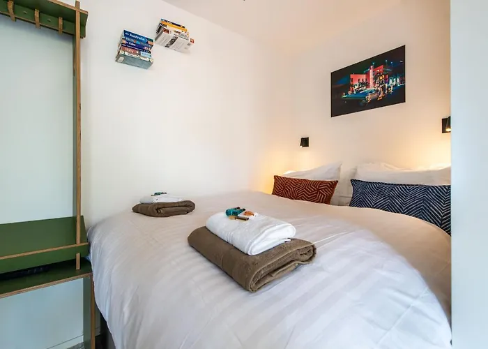 Prinsengracht Canal Gasthuis 3*