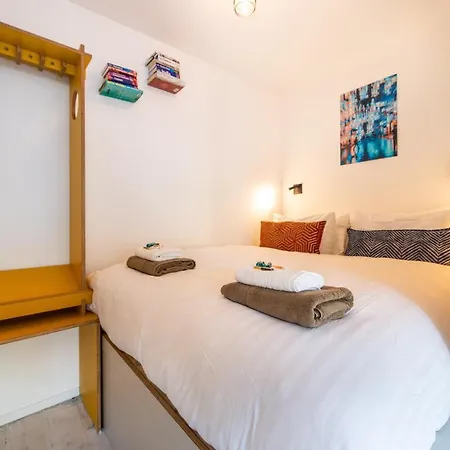 Guest house Canal-view In Jordaan, Smart Tv Amsterdam